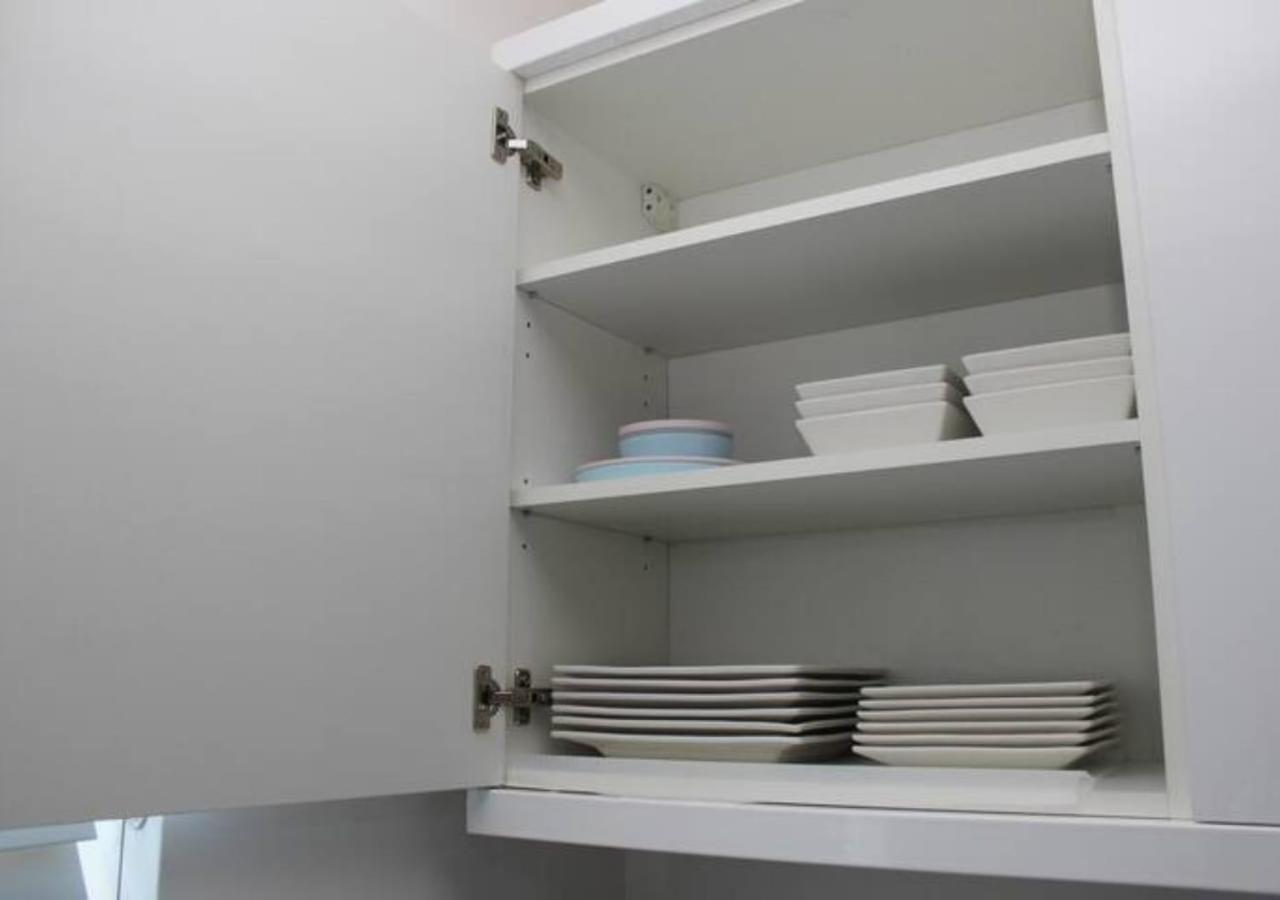 Вилла Newly Refurbished 3 Bed 2.5 Bath House In Staines Экстерьер фото